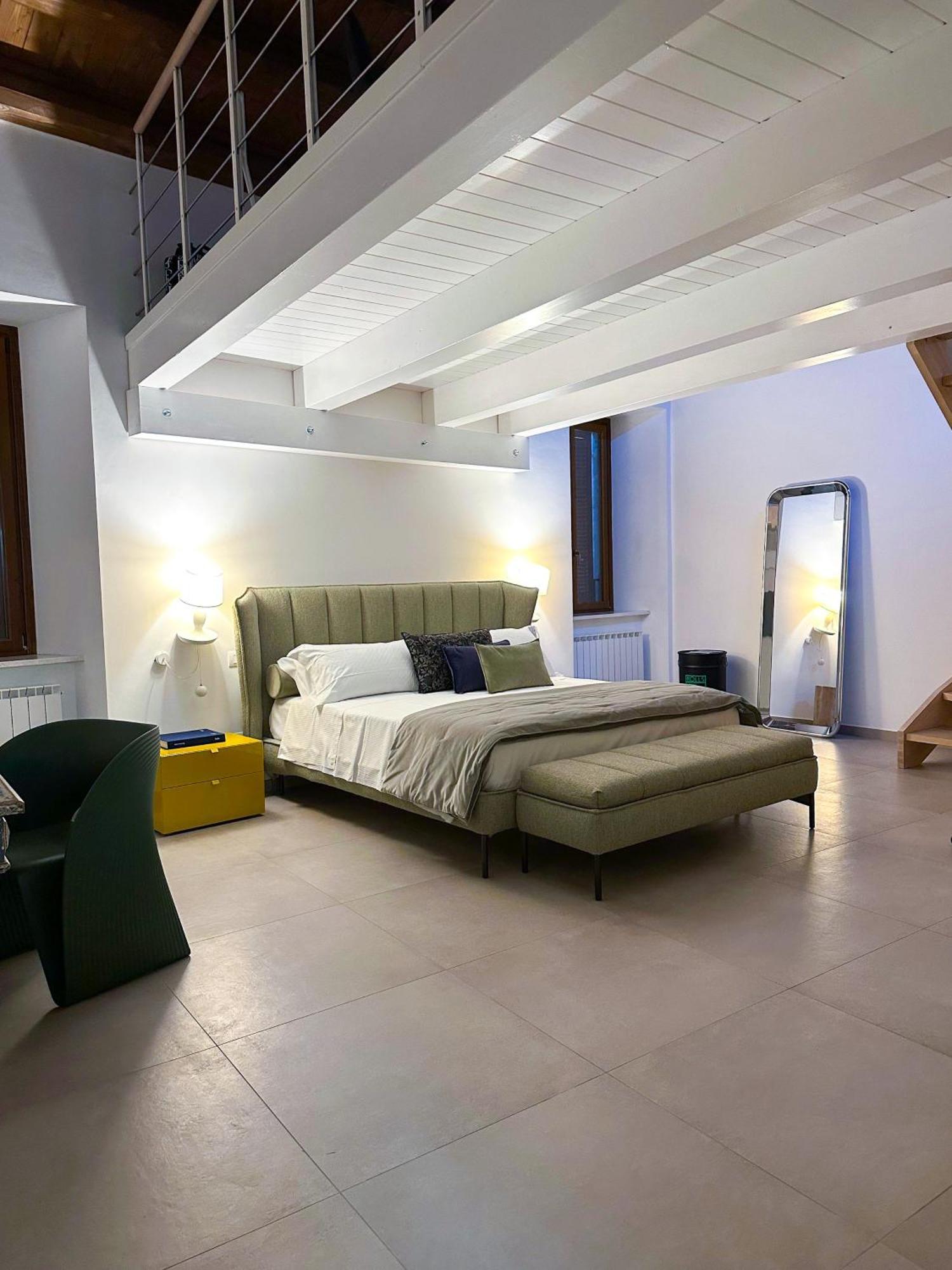 Ginevra Boutique Rooms - Palazzo Leosini - Residenze D'Epoca L'Aquila Exterior photo