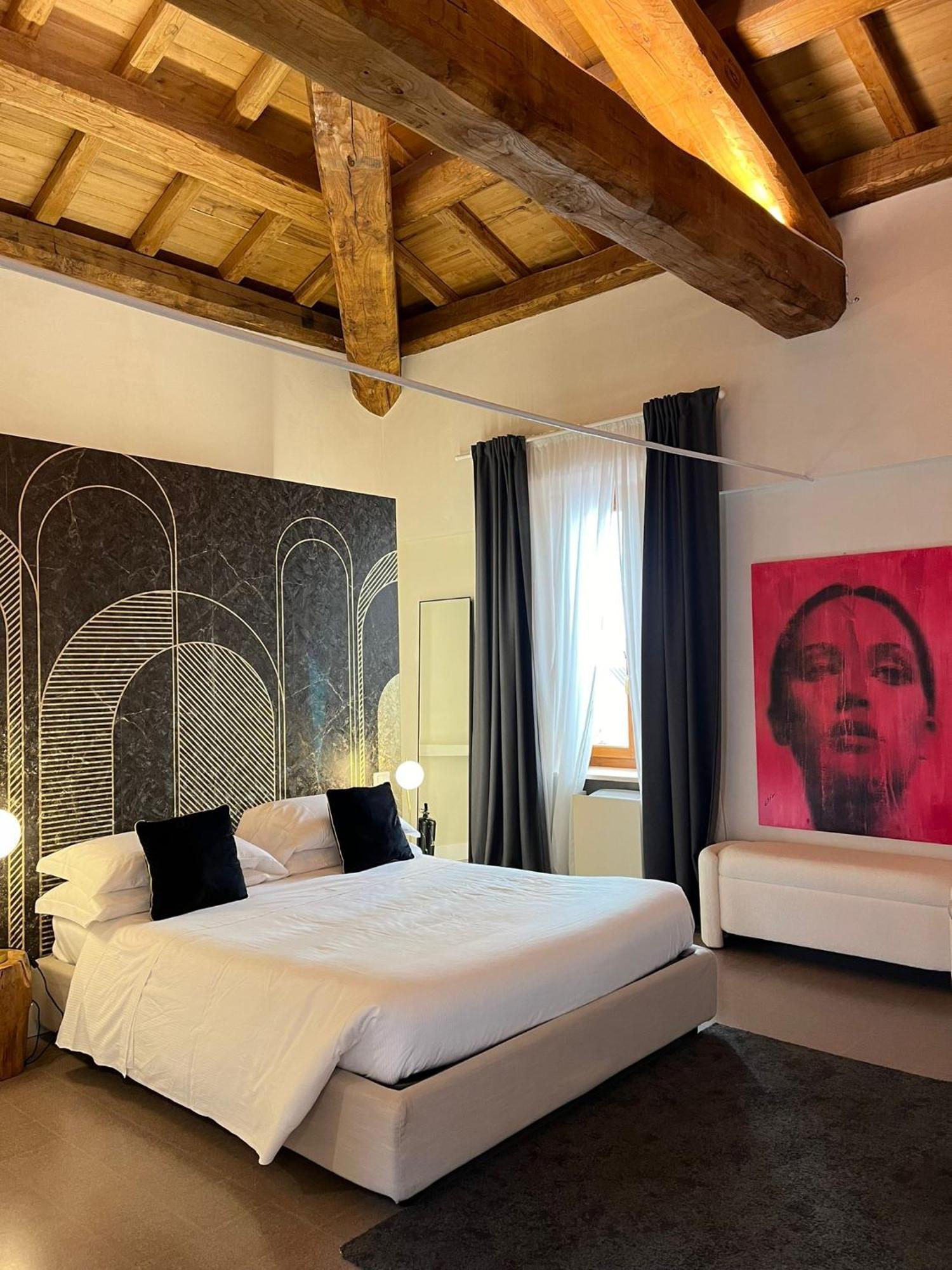 Ginevra Boutique Rooms - Palazzo Leosini - Residenze D'Epoca L'Aquila Exterior photo