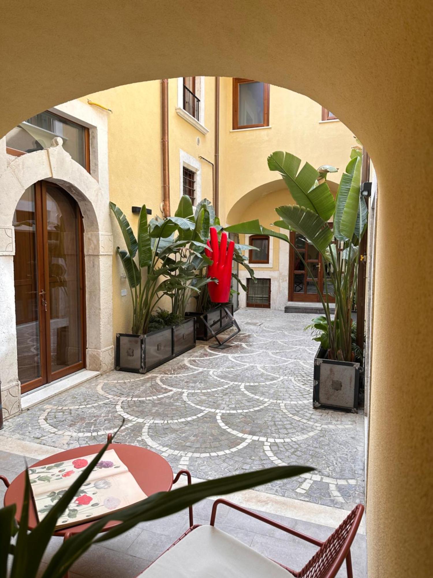 Ginevra Boutique Rooms - Palazzo Leosini - Residenze D'Epoca L'Aquila Exterior photo